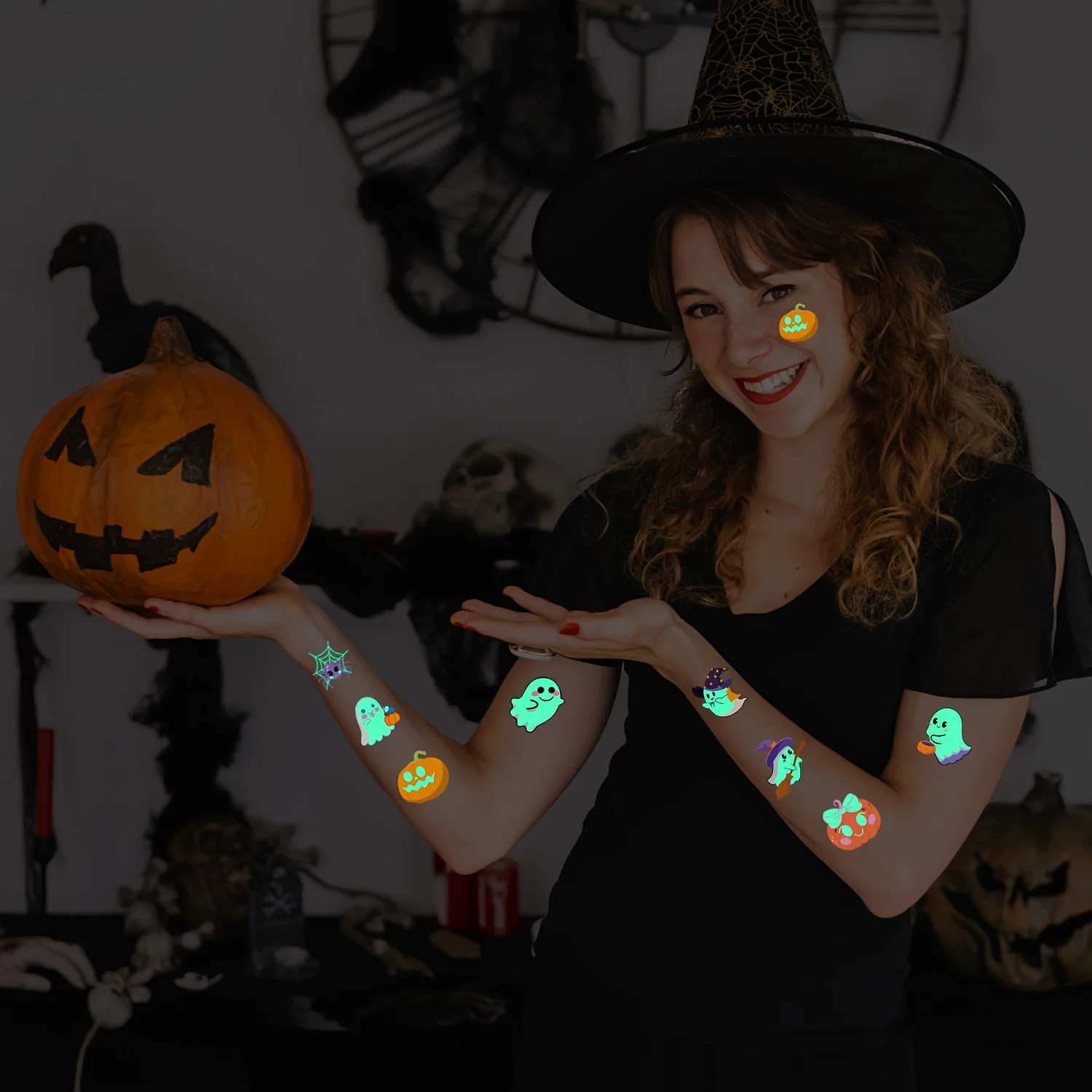 216 Stück Vorgeschnittene Halloween-Leuchttattoos, Großpackung Party-Geschenke für Dekorationen, Kostüme, Spiele und Leckereien – Detail 1