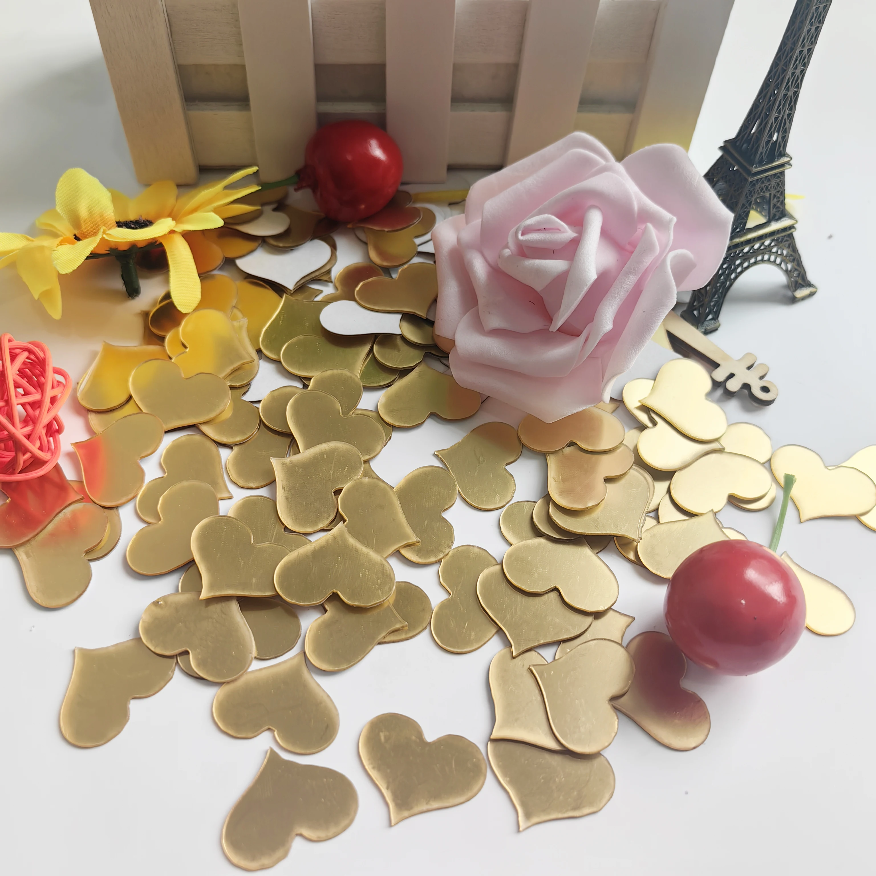 50/100pcs Acrylic Mirror Surface Heart Wall Stickers For Kids Baby Rooms Home Decor Living Room Peel & Stick Wall Art Mural