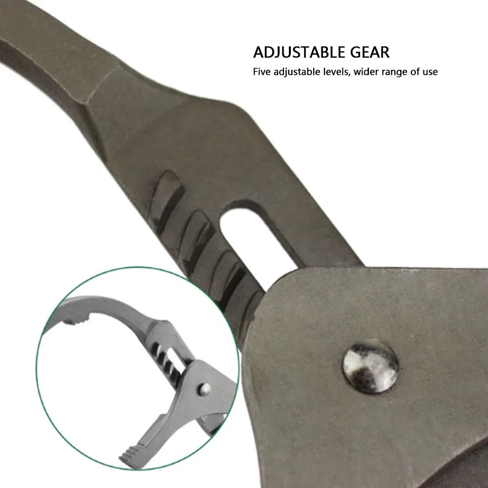 9 Inch Oil Filter Wrench Adjustable Toothed Jaws Adjustable Oil Filter Pliers Large Opening Arc Jaws Blue Anti-slip Handle