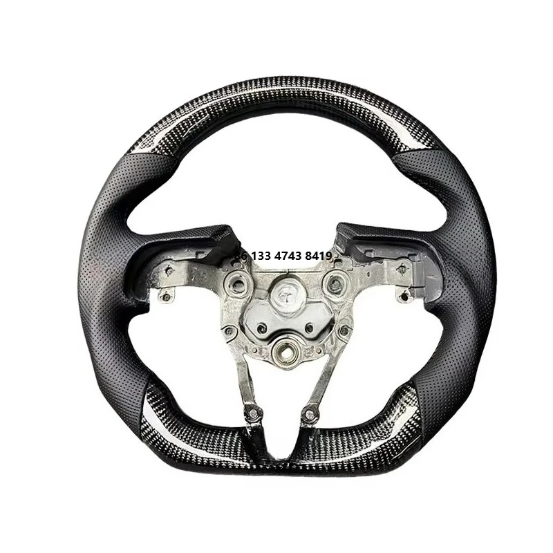 

Руль K3 K5 Custom Racing из карбона и кожи с черной перфорированной кожей