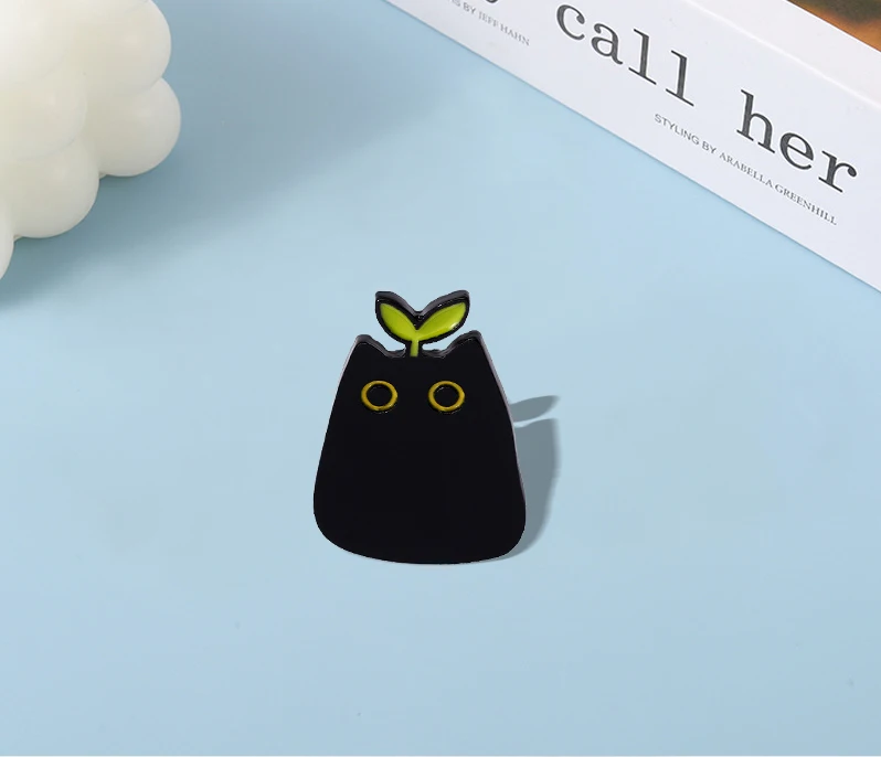 Cartoon Cute Black Cat Shape Metal Enamel Brooch Fashion Creative Animal Badge Pin Jewelry Children's Gift punk Style Small