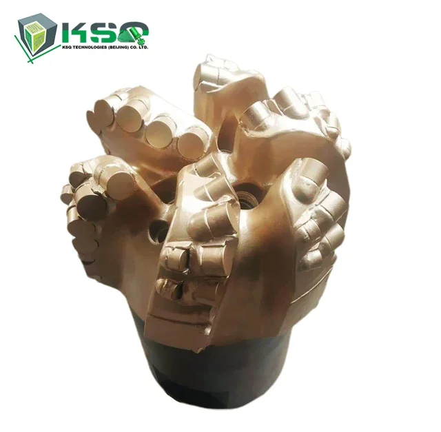 4 to 6 Blades Matrix Body PDC Drill Bit for Oil and Gas Well Drilling