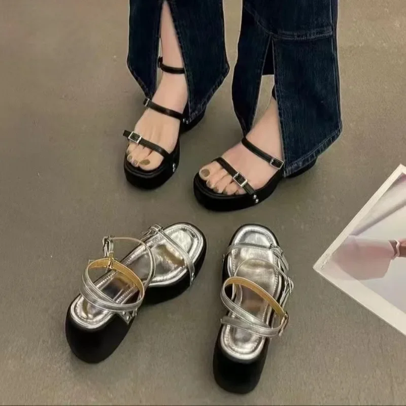 إسفين PU عالي للنساء ، حزام نحيف ، نعل سميك ، منصة خارجية ، أحذية نسائية ، صيف ، مثير ، جديد ، كعب ، مشبك ،