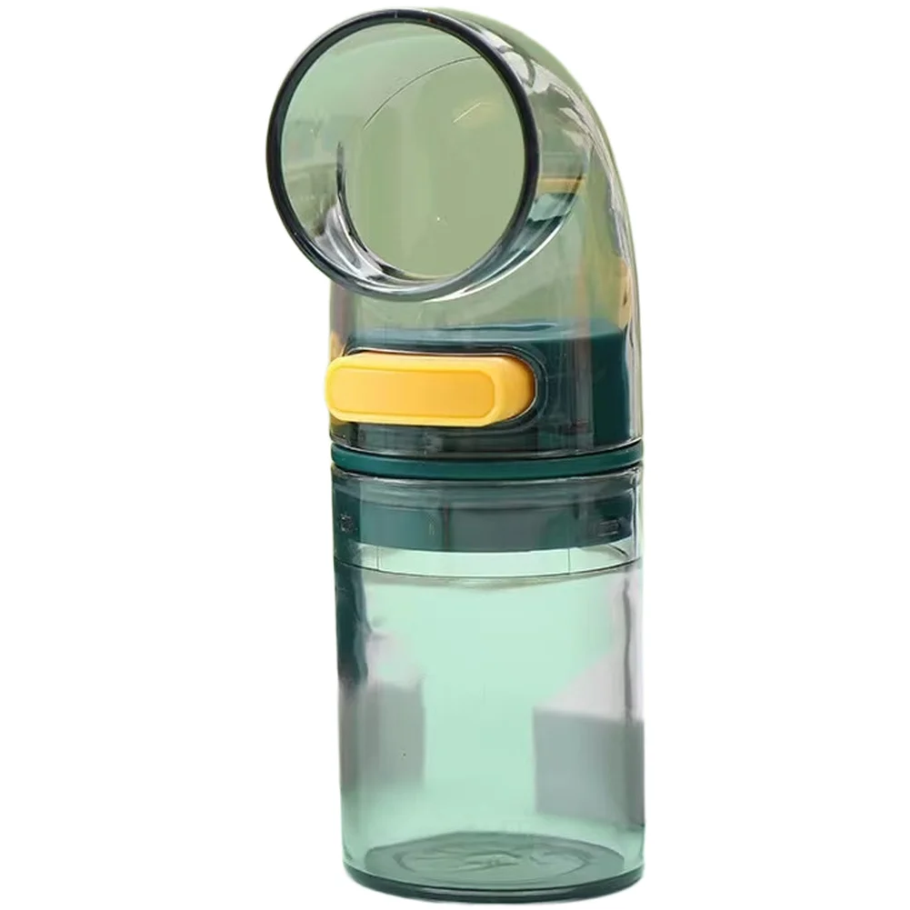 Lightweight Seasoning Dispenser Engineered for Comfortable Single-Hand Use While Preparing Meals or Seasoning Dishes On-the-Go
