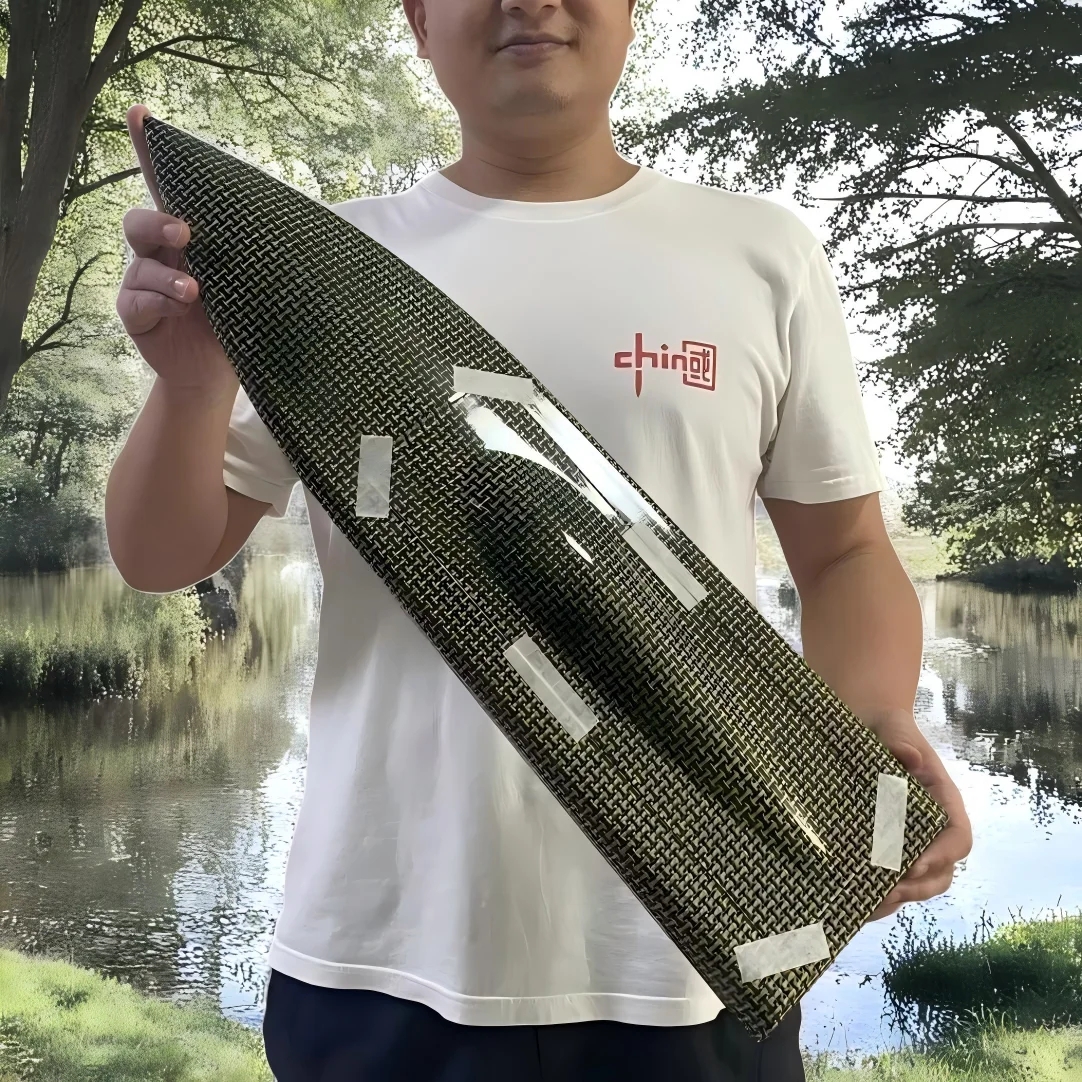 Casco de carreras MONO1 L630-W175-H95mm - Kevlar híbrido moldeado al vacío para barcos RC de competición