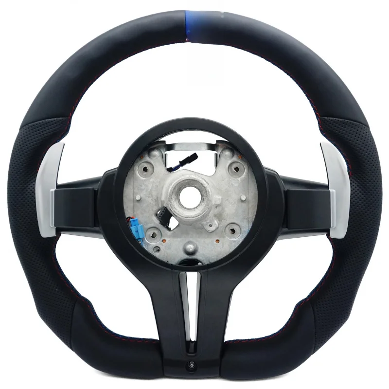 For BMW, T-shaped, semi-perforated, three-color stitching, red and blue, with standard vibration module and heated
