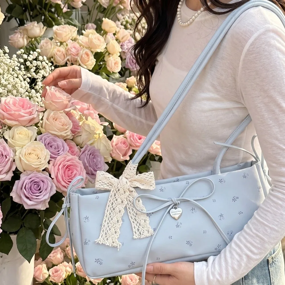 Heart-Shaped Charm Long Slim Shoulder Bag Lace Bow Decoration Floral Print Handbag Cute Adjustable Underarm Bag Daily view 3