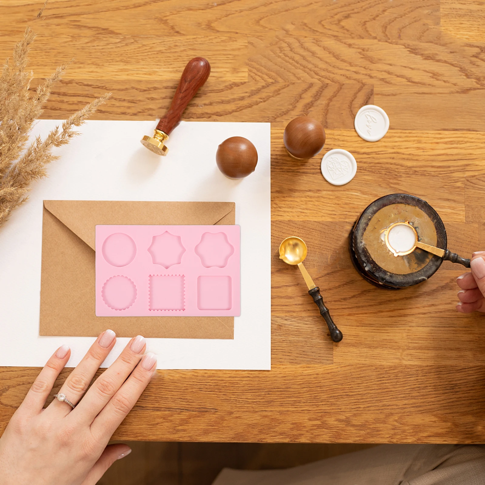 

Wax Sealing Making Mat Silicone Wax Melt Mould Unique Design for DIY Seals Stamps Candles Easy Clean Maintain Silicone Mold