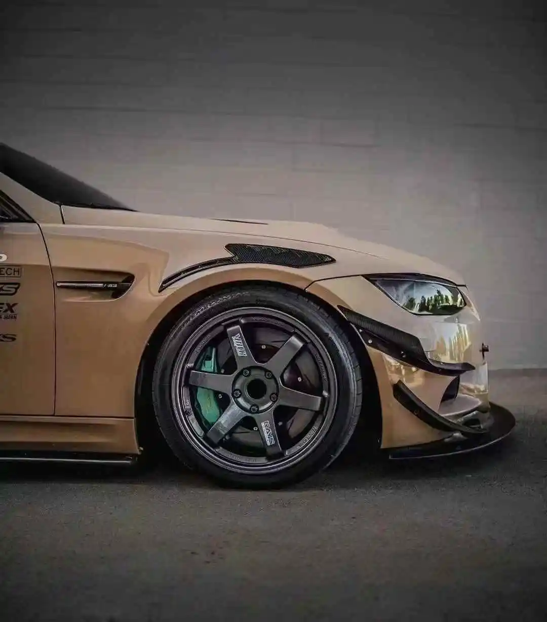 Para Serie 3 E92/E93 M3 2009-2013 estilo GT4 RS guardabarros delanteros de fibra de carbono Real de alta calidad personalizados