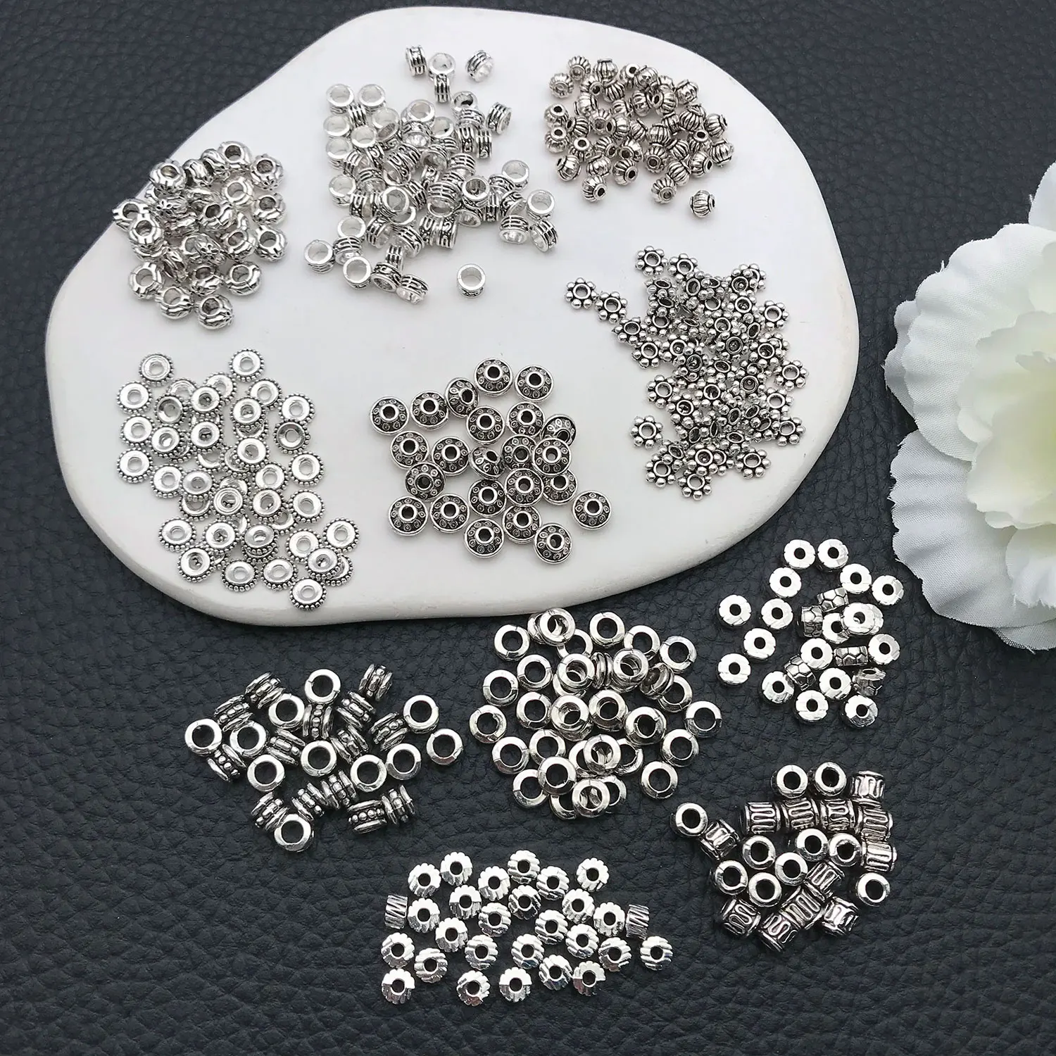 Randomly Mix 100g About 380Pcs/Pack Metal Beads Silvery Tube Beads Zinc Alloy Spacer Loose Beads For Diy Bracelet Jewelry Making