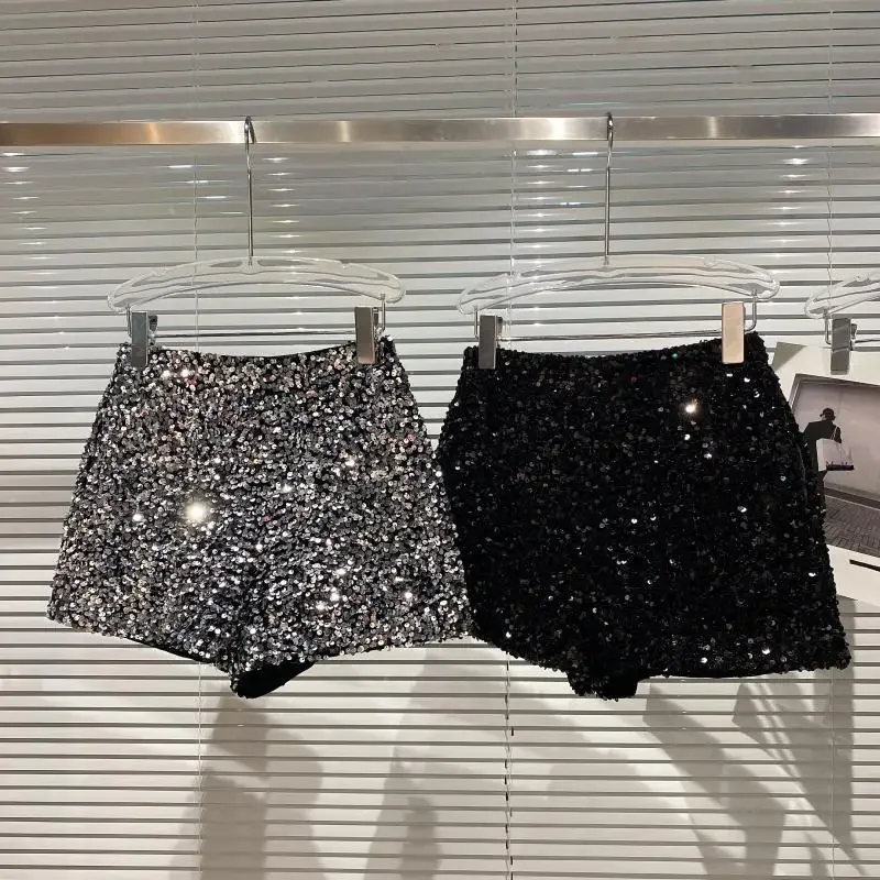 Full Body Sequins Shorts Women 2023 Spring New Shiny Zipper Nightclub Shorts Femme Slim Fit Sliver Black Party Wide Leg Shorts