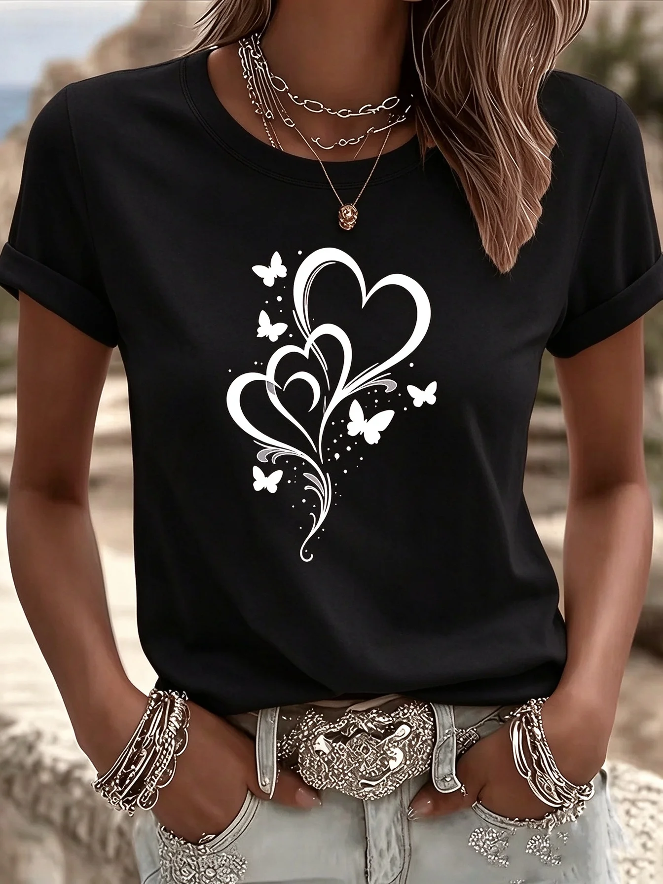 Heart shaped butterfly Print Women T-Shirt Casual short-sleeved Round Neck Top Summer Comfort Tees Y2k Harajuku Women's Clothing