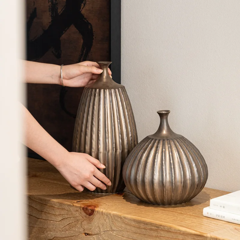 مزهرية سيراميك كلاسيكية بلون بندقية من Wabi-sabi، زخرفة فندقية جديدة مصنوعة يدويًا على الطراز الصيني