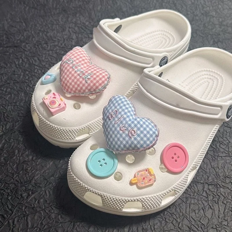 

New Plush Ins Love Shoe Charms Set Girl Blue Pink Cute Diy Decoration Detachable Abs Shoe Decorations Xmas Party Gifts