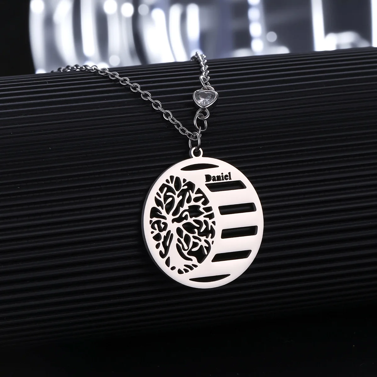 Custom Name Stainless Steel Round Hollow Tree of Life Necklace Women's Men's Fashion Trendy Pendant Necklace