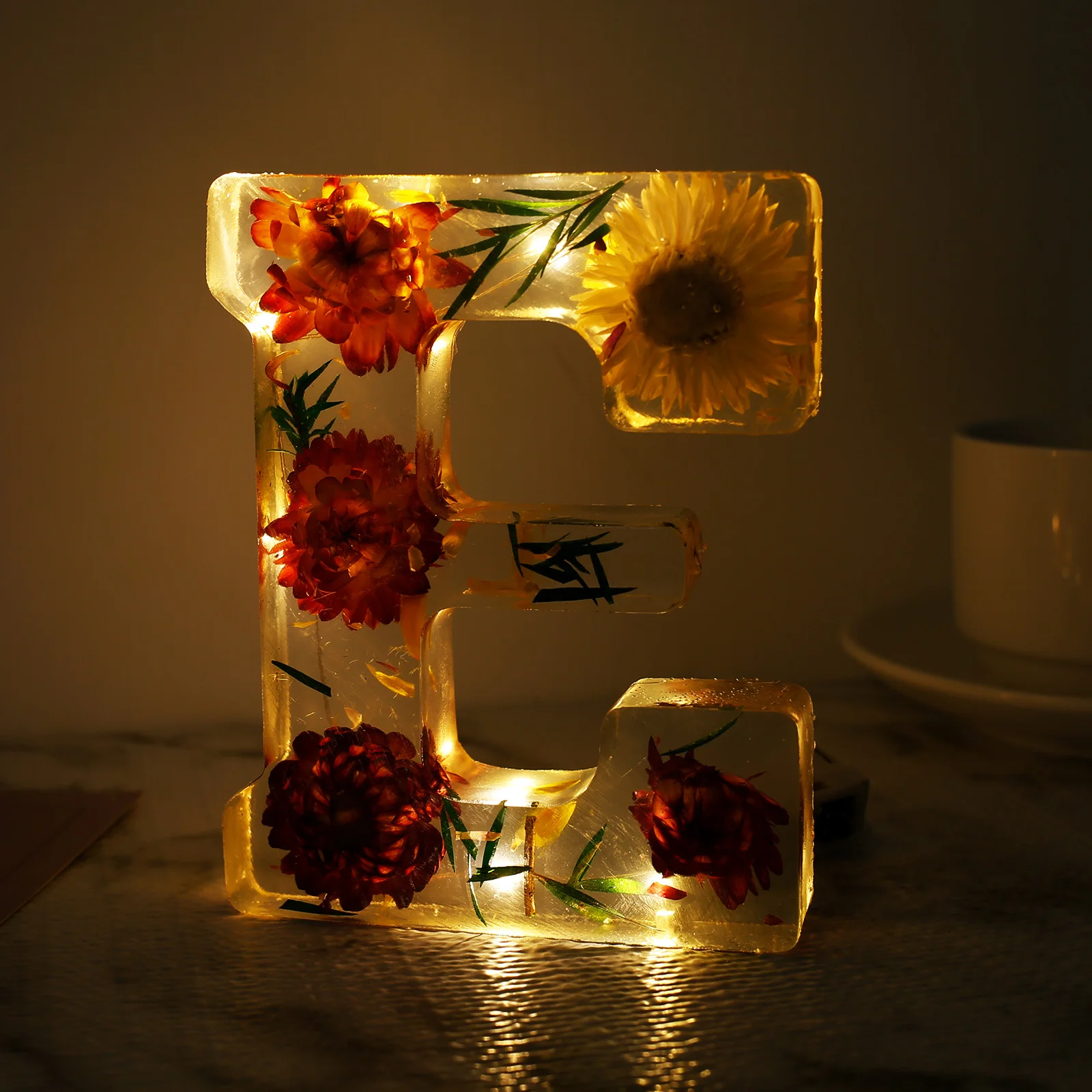 Floral Resin Night Light Pressed Flower Resin Letters with LED Light DIY Handmade Pressed Flower Night Light Letter Flower Lamp