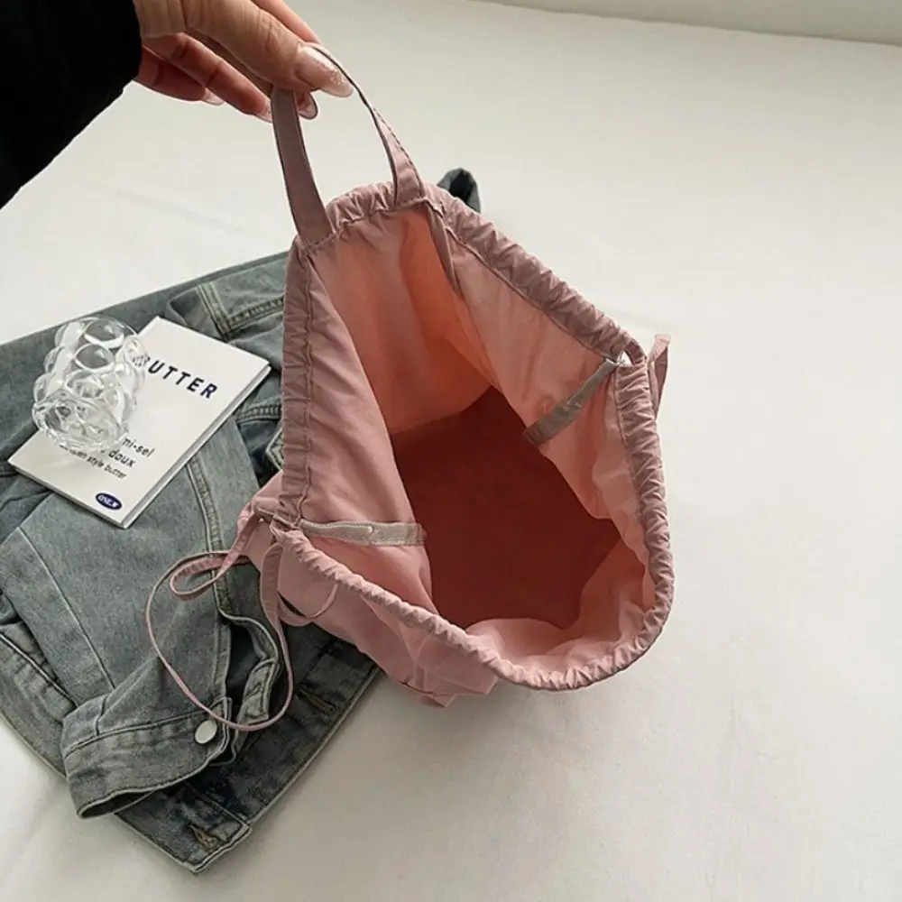 Sac à dos de grande capacité en nylon léger pour femmes, sac à dos de randonnée, sac d'école étudiant coréen, nouveau design, proximité Wstring