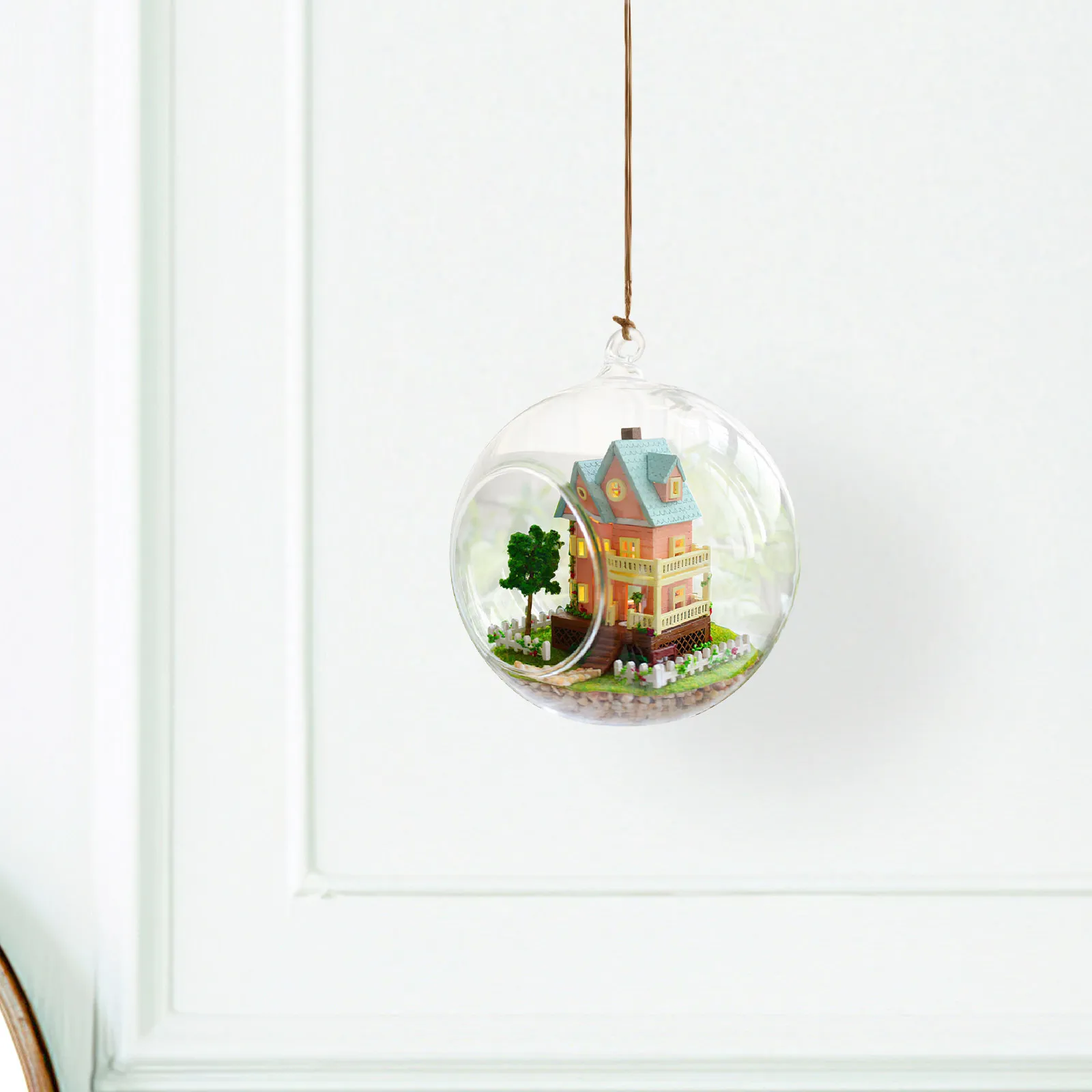 Bouw je eigen glazen huisje: creatieve miniatuurhuisdecoratie, doe-het-zelf activiteit voor gezinnen, tijd voor verbindingen, cadeau voor feestdagen