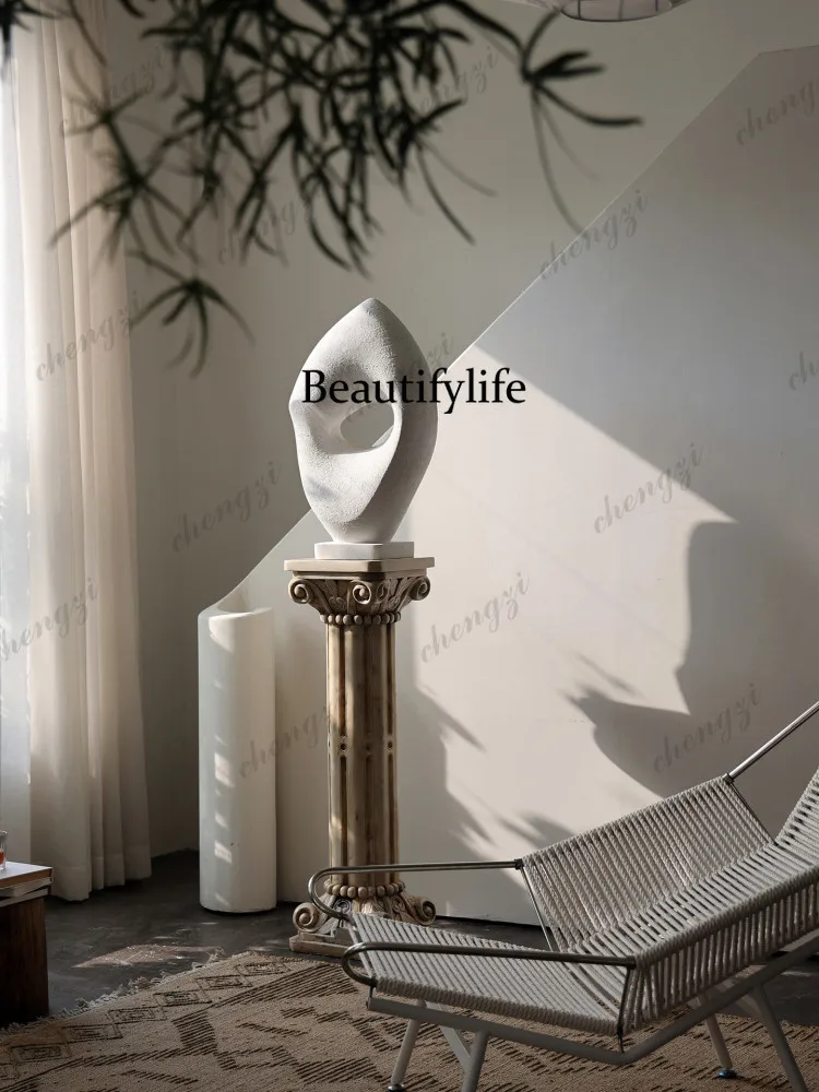 Retro Roman column abstract sculpture Taichung antique art floor ornament clothing store homestay decoration