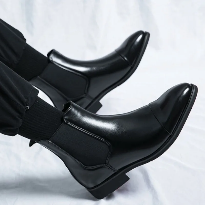 

Fashion Handmade Chelsea Men Boots Classic Retro Non-slip Short Boots Designer Casual Shoes for Men High End Business Shoes Men