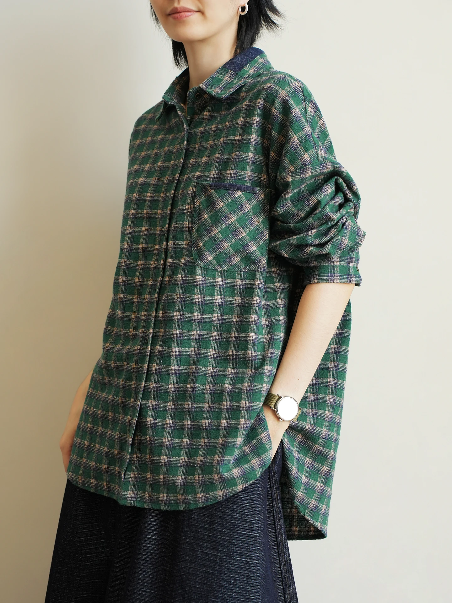 

Женская хлопковая фланелевая рубашка в клетку в винтажном стиле, свободного кроя, повседневная, с длинным рукавом, отложным воротником, на пуговицах