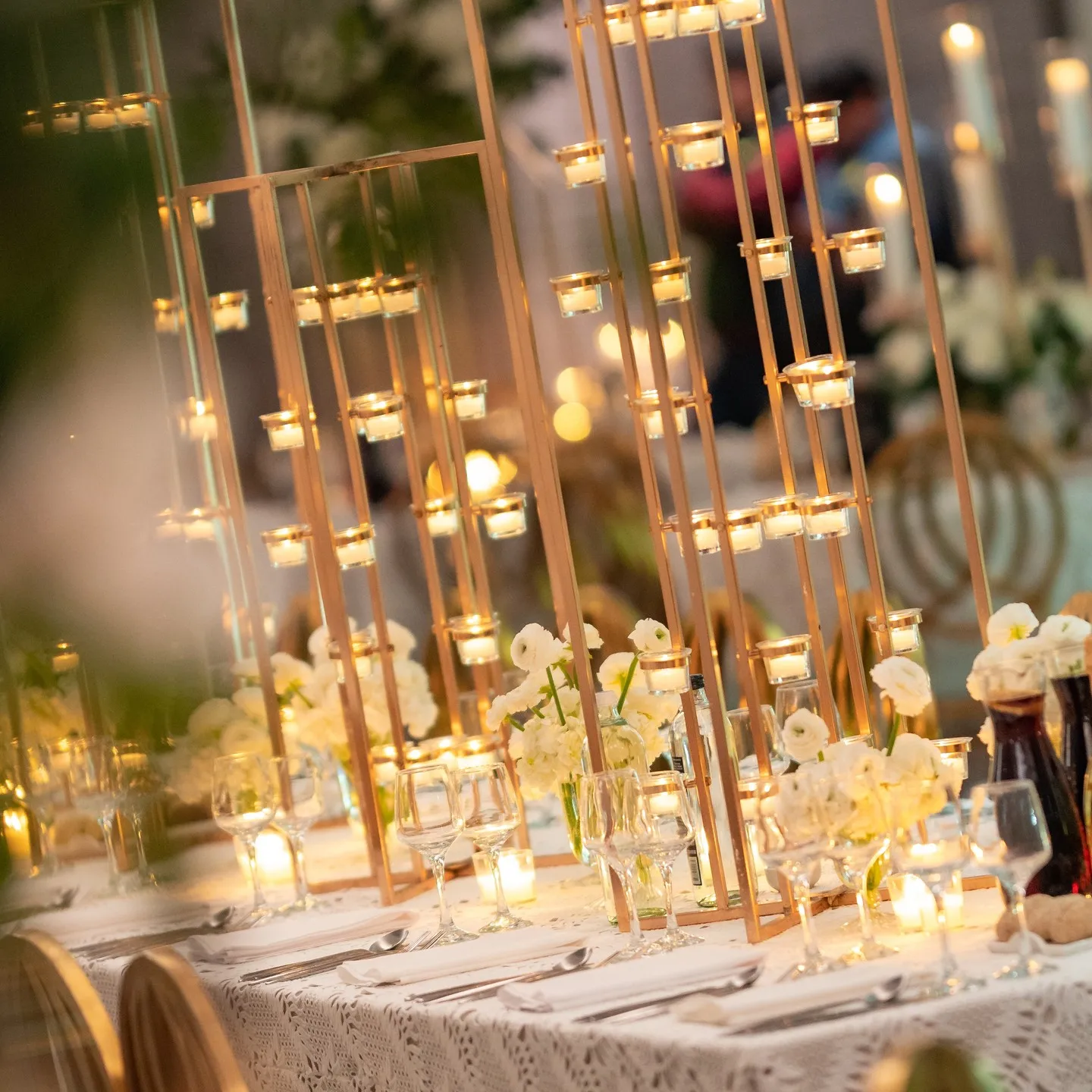 5 Stück Elegante Metall-Kerzenhalter für Hochzeit Geburtstag Tischdekoration Kerzenständer mit Glasbecher Heimtischdekoration Gold/Silber – Detail 1