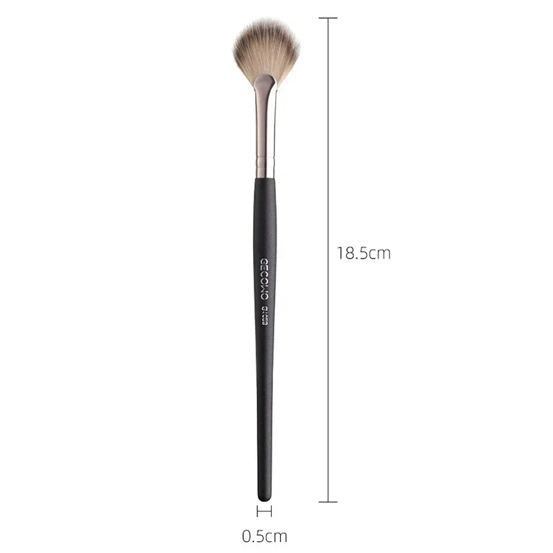 Pinceau à fard à joues professionnel en forme d'éventail, surligneur de Contour du visage, pinceaux à poudre libre, fourrure douce, fard à paupières, outils de maquillage