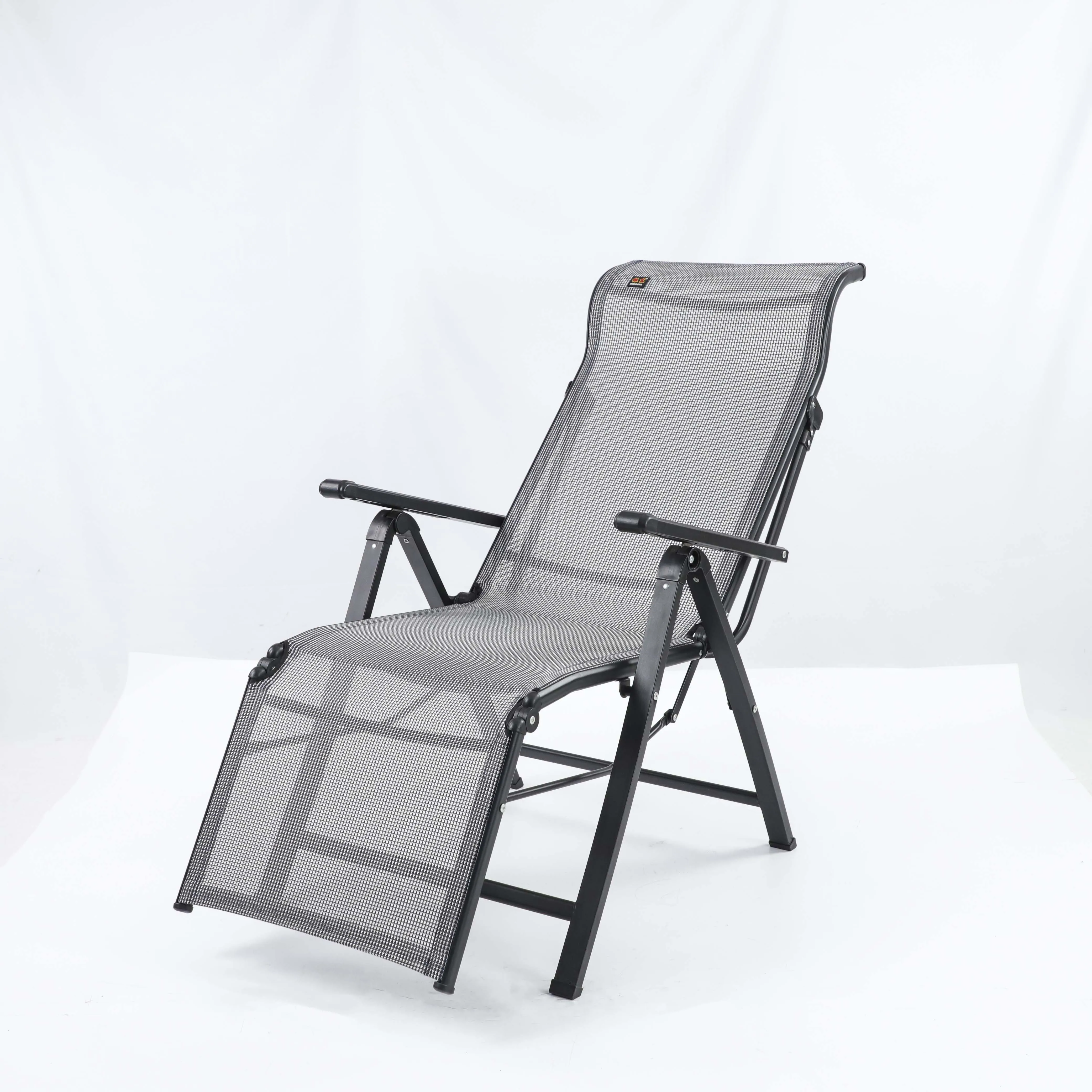 

Adjustable Modern Outdoor Folding Office Chair Cotton Pads Metal Picnic Sun Lounger for Beach Courtyard Leisure Metal Angles Leg