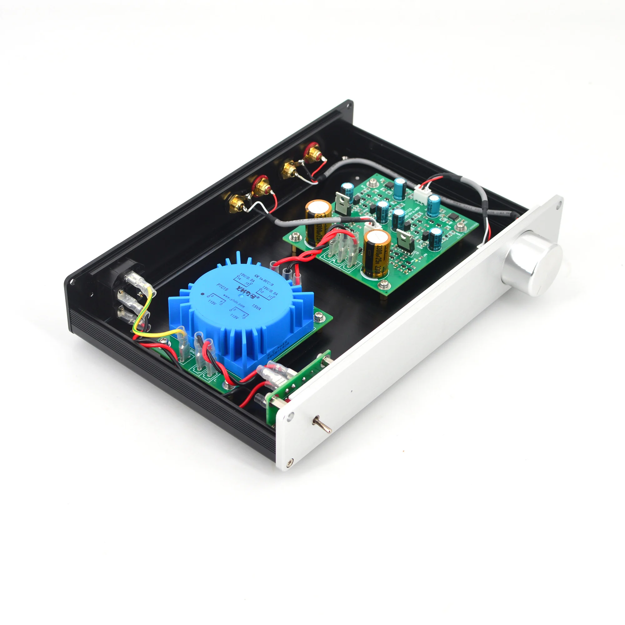 Zahlen Sie Hommage an Klassiker, Eintauchen in Sound – Ein neu gestalteter HiFi-Vorverstärker, der den Schaltkreis Accuphase C3850 referenziert – Detail 8