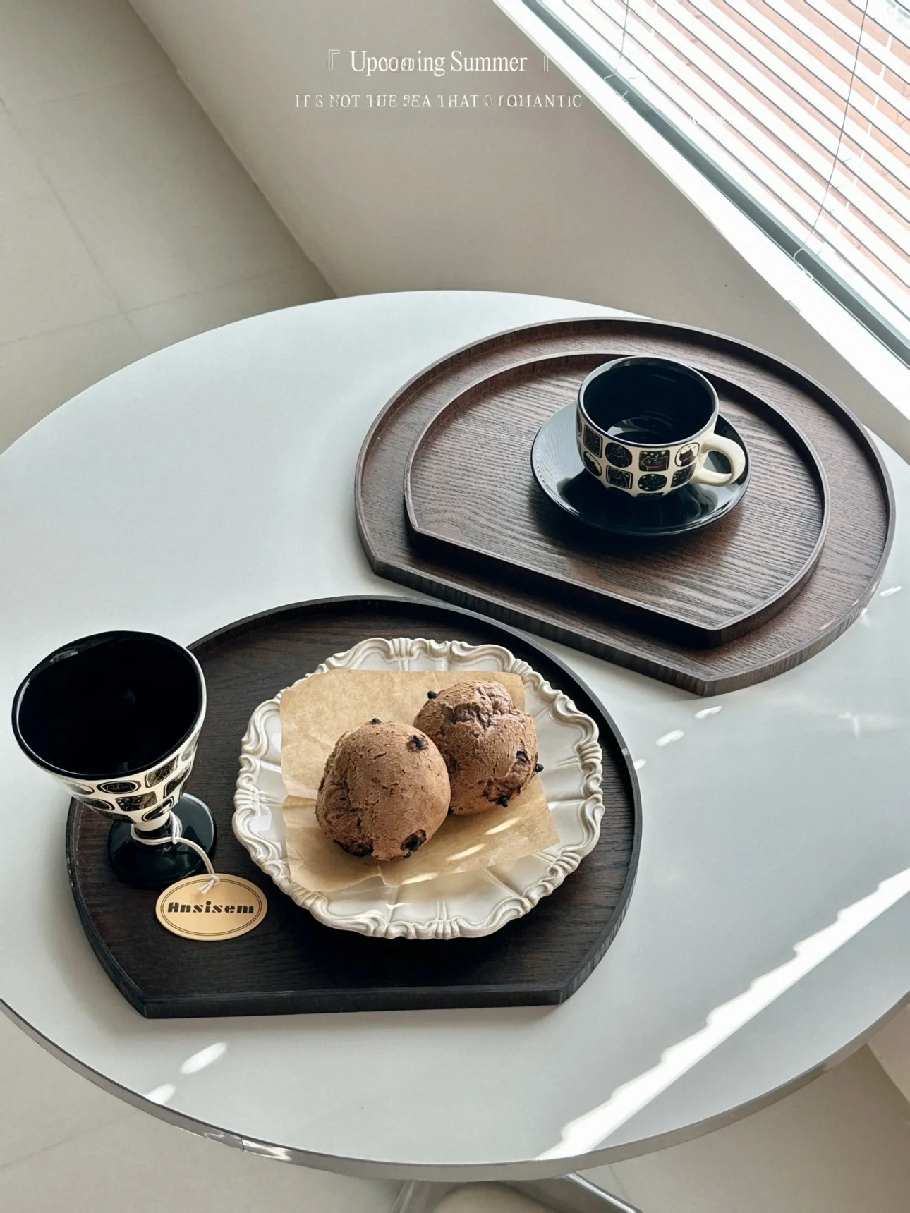 

Retro f-Moon Tray for Living Room ternoon Tea Fruit Coffee Sna Plate Classic Sle Serving Tray Dining Utensils
