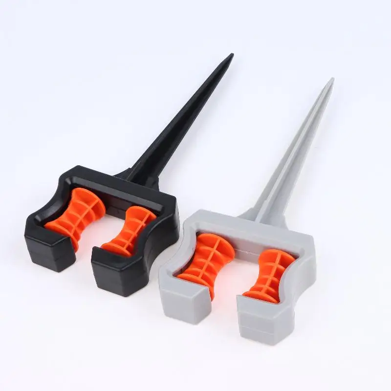 Water Pipe Holder Spike for Precise Garden Hose Positioning in Landscapes
