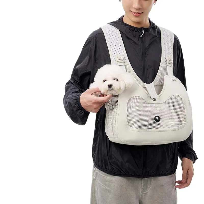 Universal chest pet backpack for cats and dogs, portable breathable cat bag for cats and dogs when going out