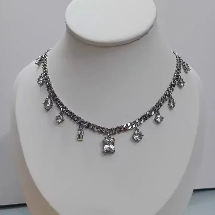 2025 Nieuwe Originele Gouden Hoge Sieraden Set Mode voor Vrouwen Waterdruppel Ketting Ring Oorbellen Armband Romantisch Cadeau