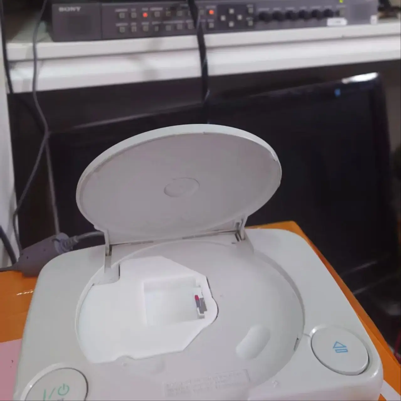 PS ONE Game Console with PSIO Installed via 3D Printed Cover
