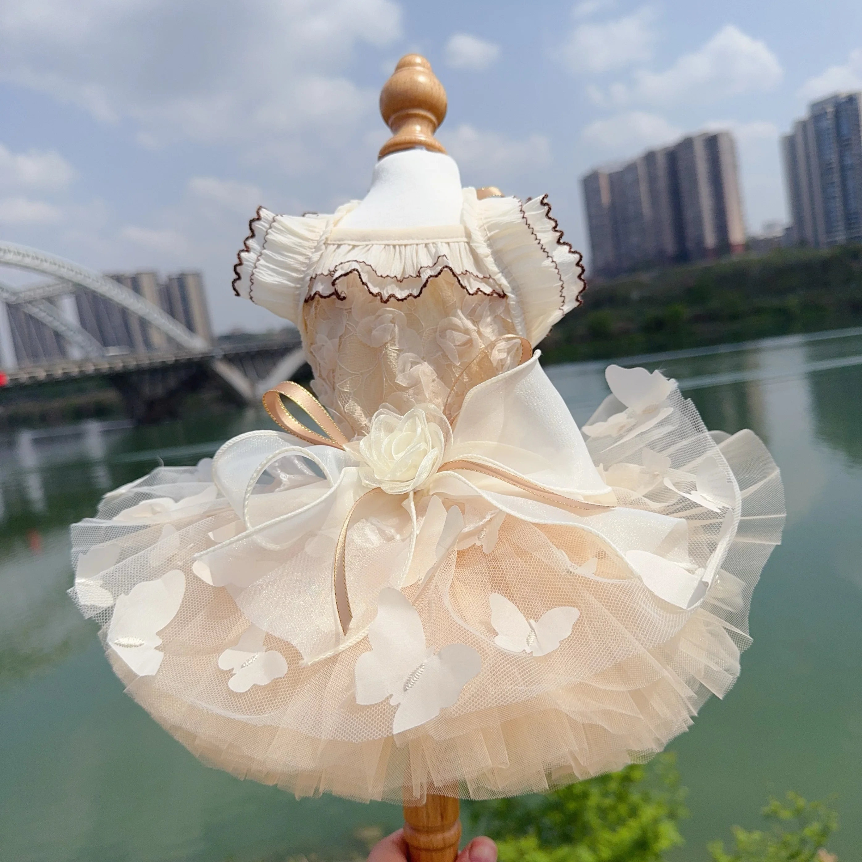 

Champagne Pet Dog Clothes Spring Summer Soft Hollow Lace Bow Sling Dresses For Small Medium Dog Chihuahua Puppy Costumes Skirts