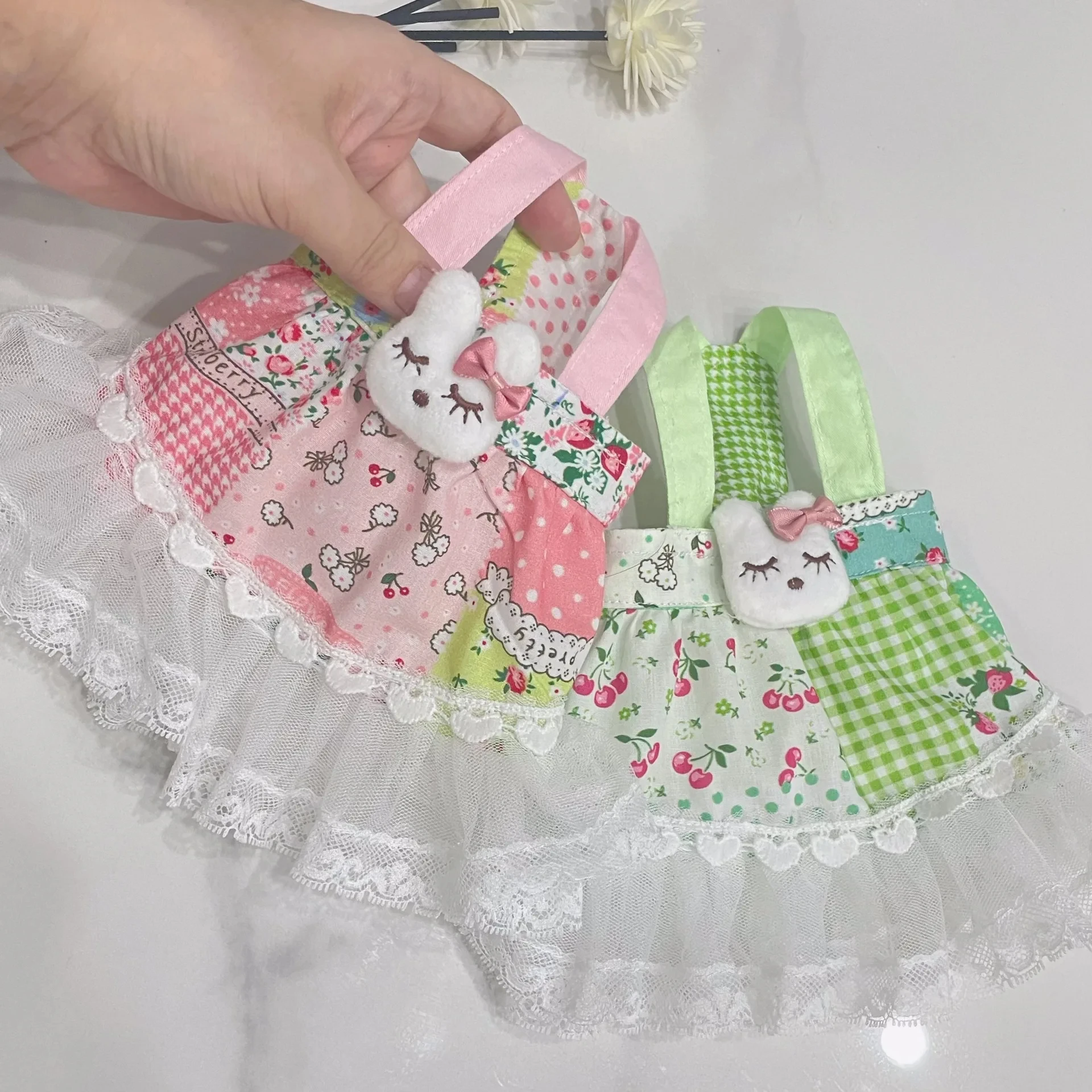 

2025 New Cute Pet Dog Cats Skirts Clothes Pink Green Floral Print Pure Cotton Sling Dress For Small Medium Dog Poodle Puppy Vest