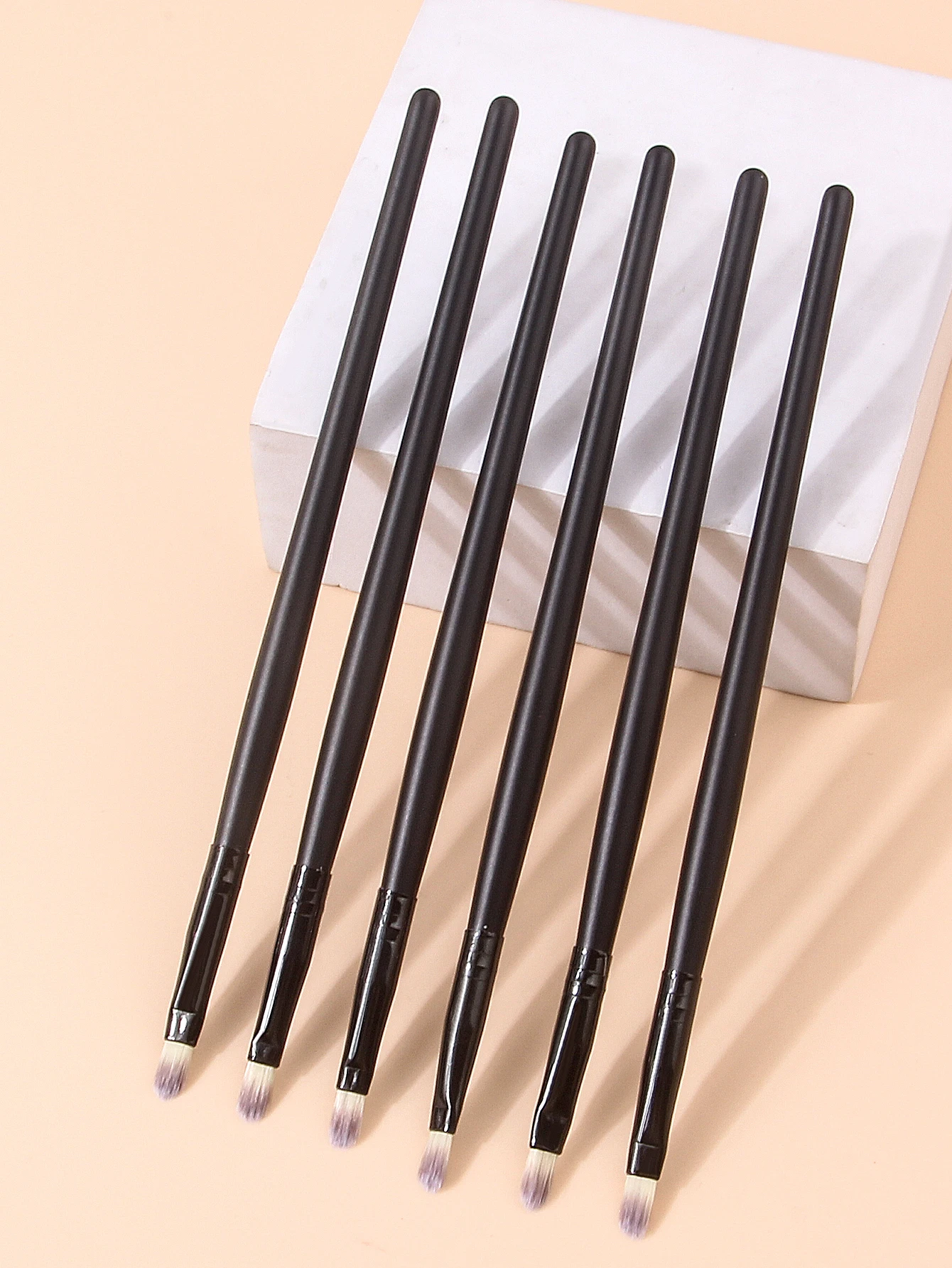 6Pcs Eye Makeup Brush Set Eyeshadow brush Highlight brush Eye makeup Blending Brush Detail brush multi-functional makeup tool