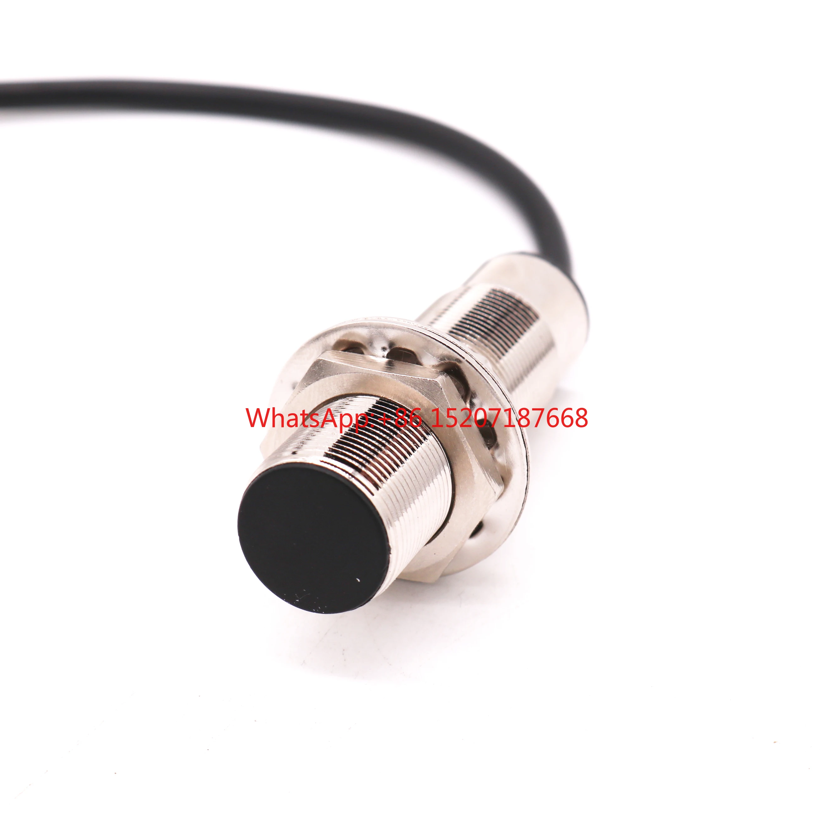 

M18 Metal Housing Photoelectric Sensor Analog voltage outputl 10cm sensing distance 30VDC 3 WIRES diffuse reflection