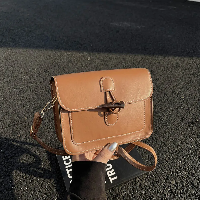 2026 Single Shoulder Bag, Genuine Leather, Niche Design, Casual Crossbody Bag, Trendy Texture, Small Square Bag