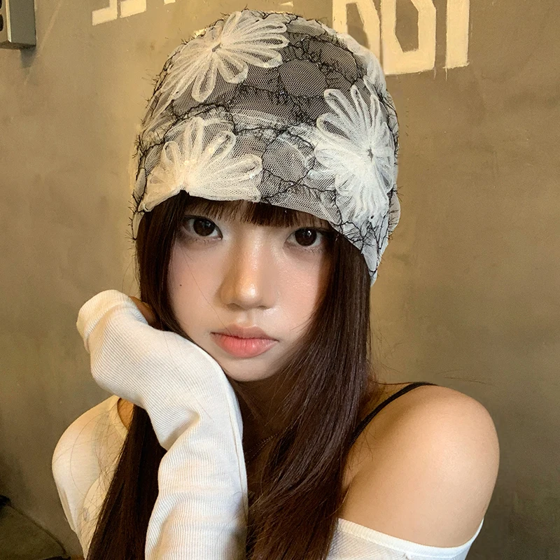 

Korean Sequined Lace Flower Embroidered Pullover Hat Women's Spring and Autumn Thin Breathable Mesh Yarn Dome Skull Beanie Caps