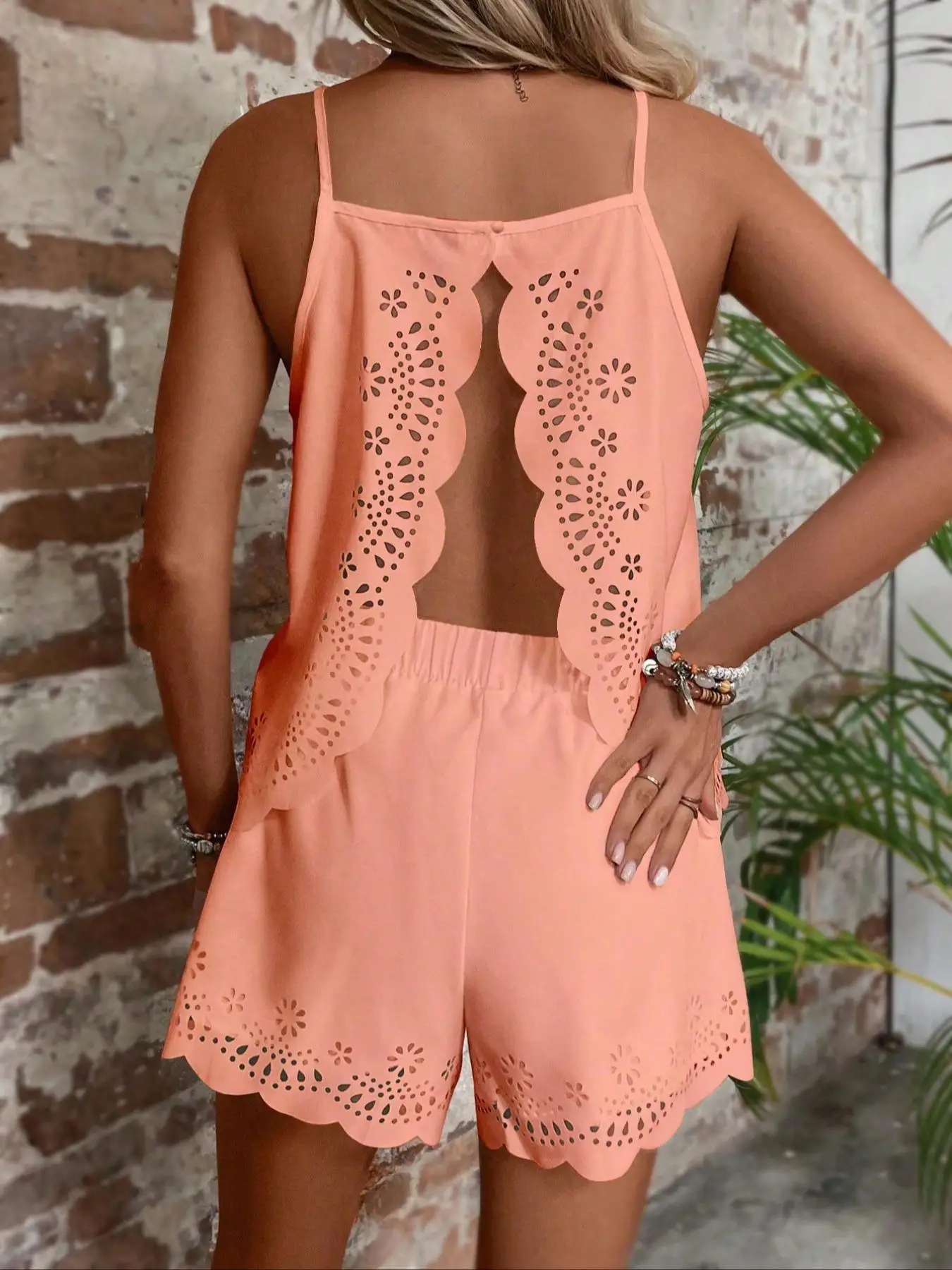 Women's Two-Piece Set, Back Slit Design, Hollow Out Edges, Casual Fitted Style, Perfect for Daily Wear, Vacation, All Occasions