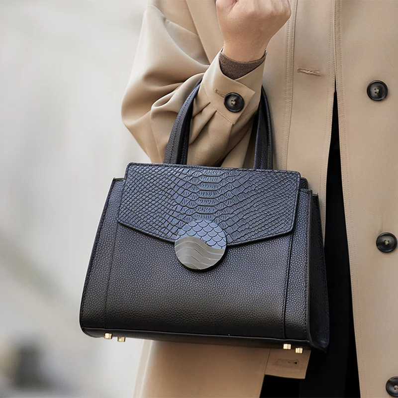 

ZOOLER 2025 New Handmade Women Genuine Leather Bag Real Leather Handbag Shoulder Bags Female Purses Businesswomen Style#YC371