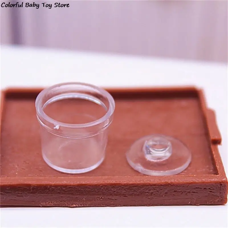 2Pcs 1:12 Dollhouse Miniatuur Glas Suiker Flessen Spice Kruiden Pot Met Cover Model Keuken Decor Speelgoed