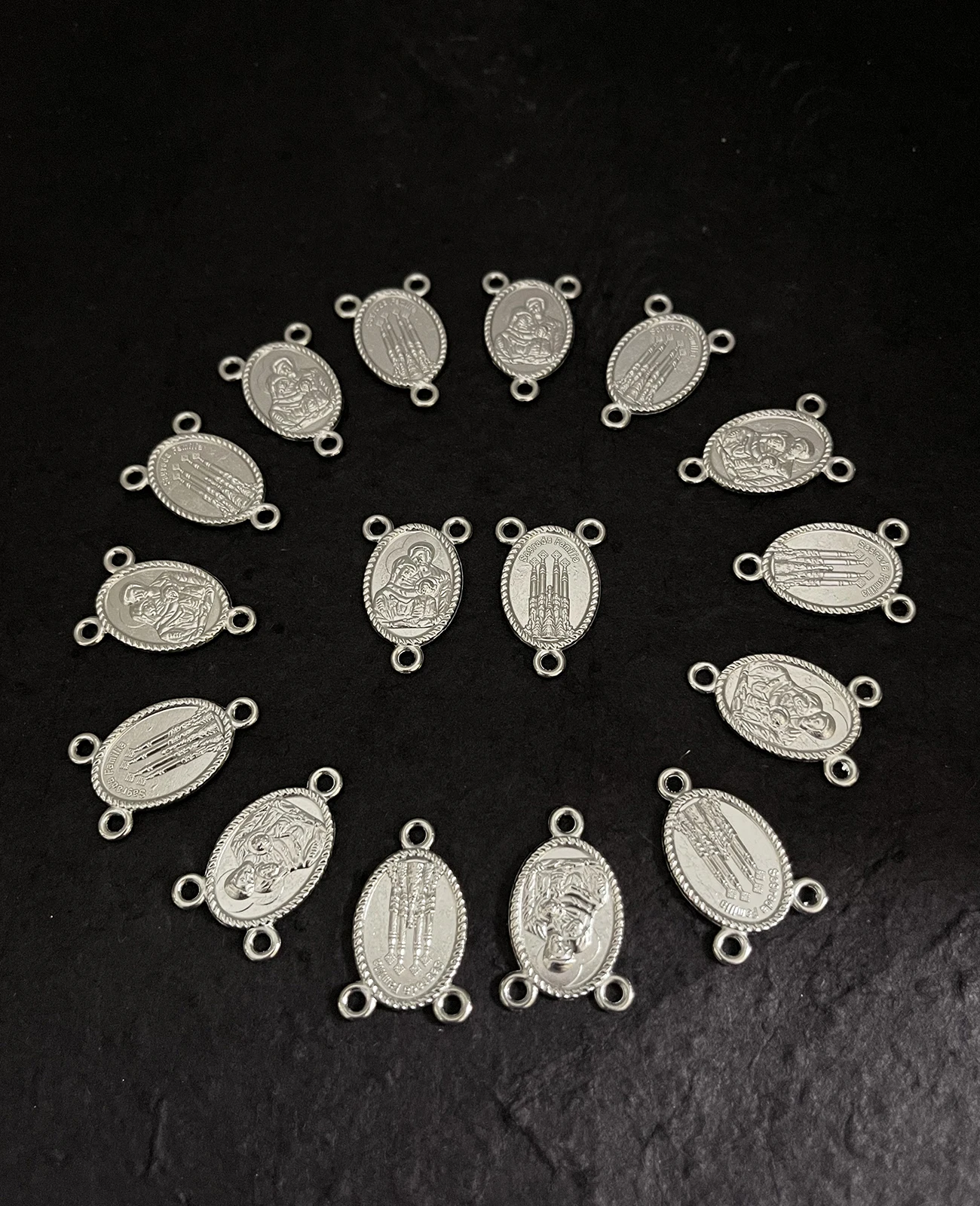 10Pcs Holy Family Sagrada Familia Pendants Baby Jesus Christ Virgin Mary Rosary Center Connector Centerpiece Accessories