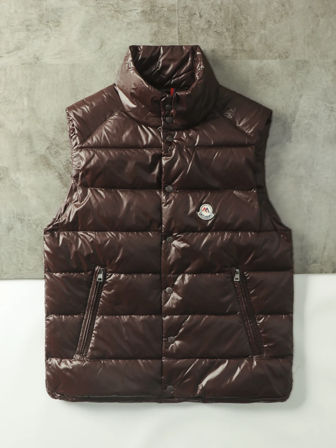 High Loft! Stain-Resistant Shiny Design! 90% Duck Down! Men's Warm & Comfortable Stand Collar Down Vest for Winter