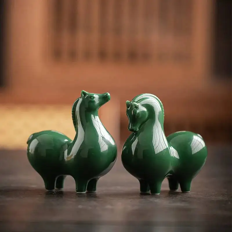 Ceramic Tea Pet Green Horse Small Ornament Home Living Room Study Office Desktop Decoration Tea Play Thing Cute Tang Horse