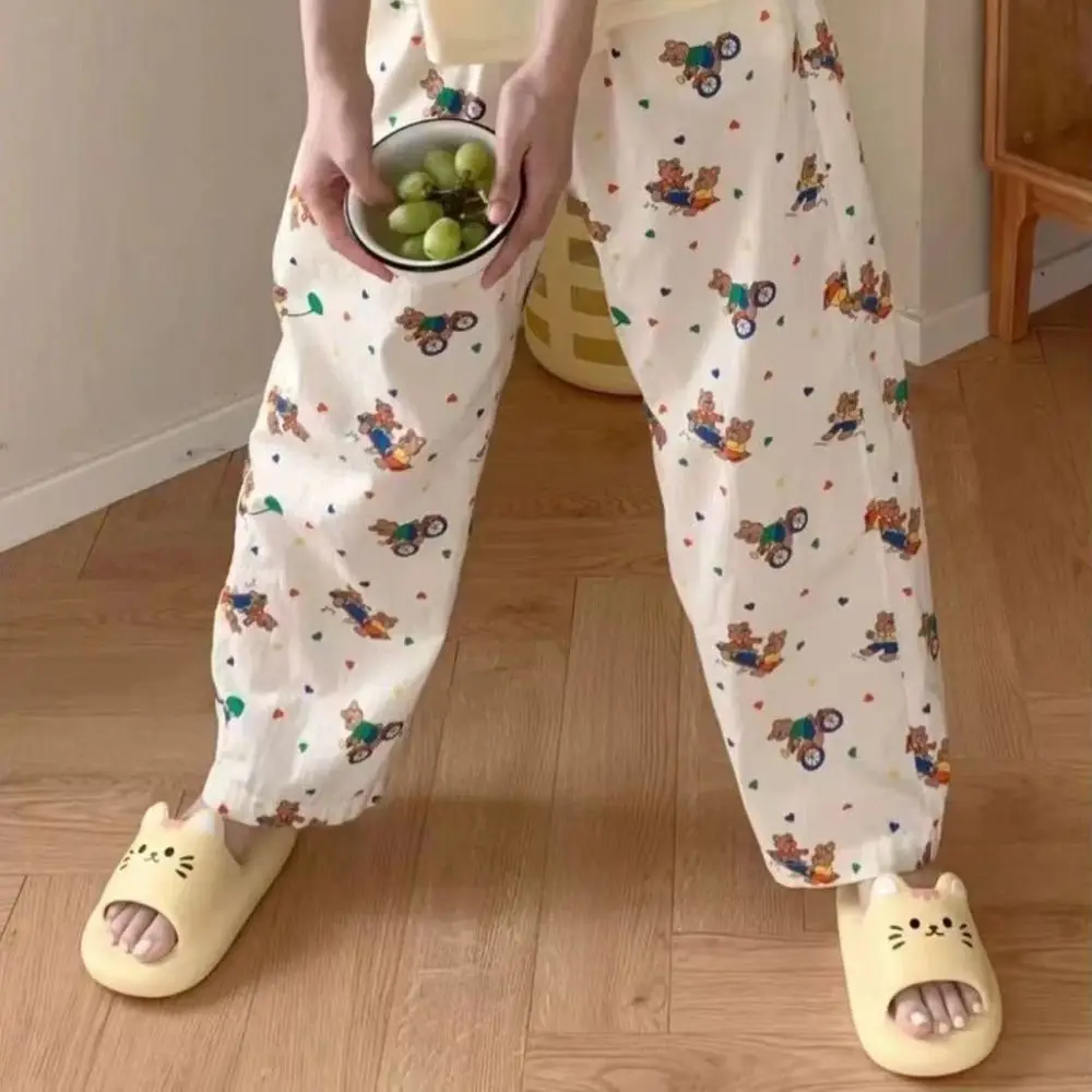 

Fashion Cartoon Cat Pig Slippers Cute Soft Sole Kawaii Slippers Women Anti-slip PVC Slides Sandals Ladies