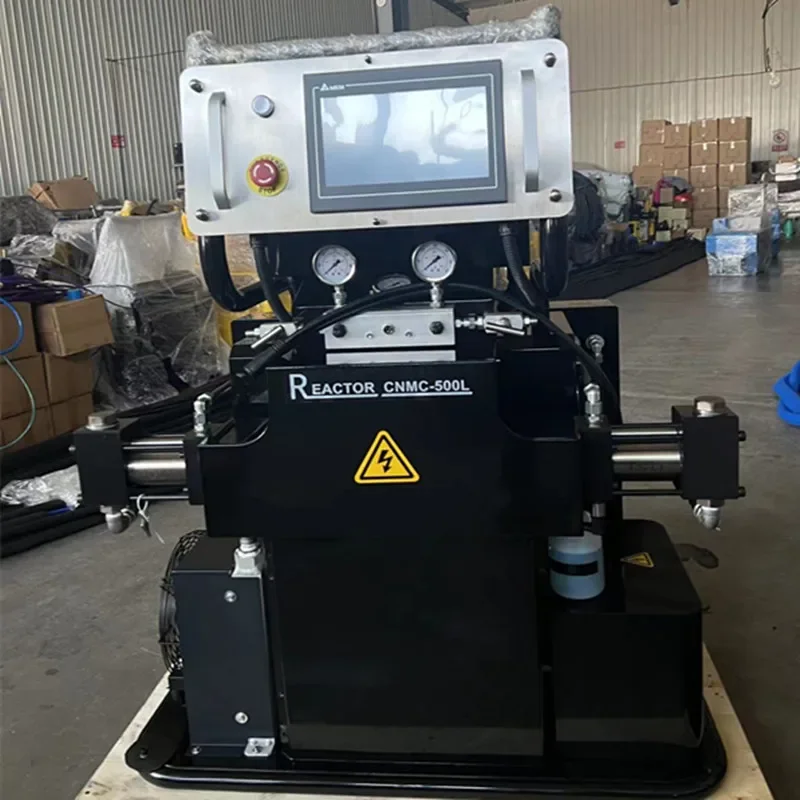 Customized 500L Polyurea Reactor Construction Material Making Polyurea Polyurethane Spray Machine For PU Foam Insulation