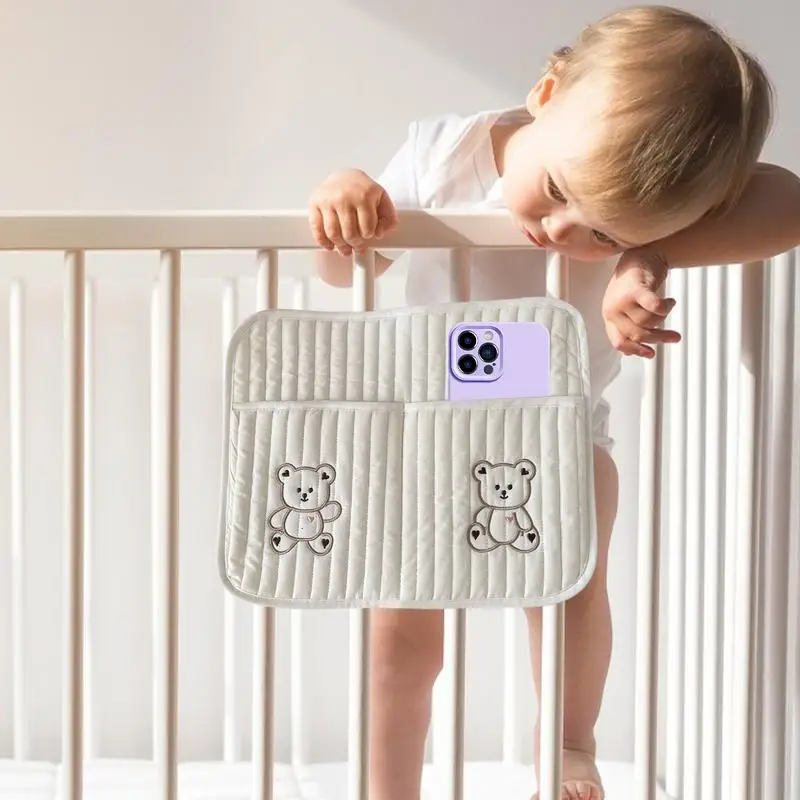 Organizzatore portaoggetti per bambini Tasca da comodino in cotone Borsa portaoggetti per culla Organizzatore portaoggetti per pannolini appendibile Organizzatore per culla per comodino