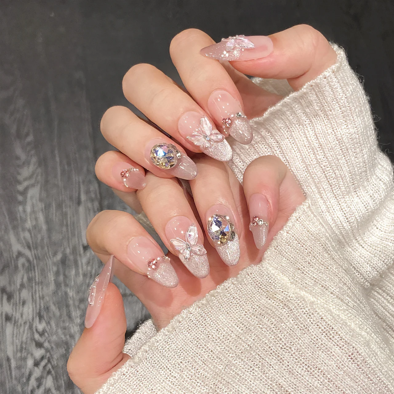 10 stuks Franse ovale handgemaakte pers op nagels tip afgewerkt kleurrijke kattenoog nep nagel datachable mode glitter amandel valse nagel